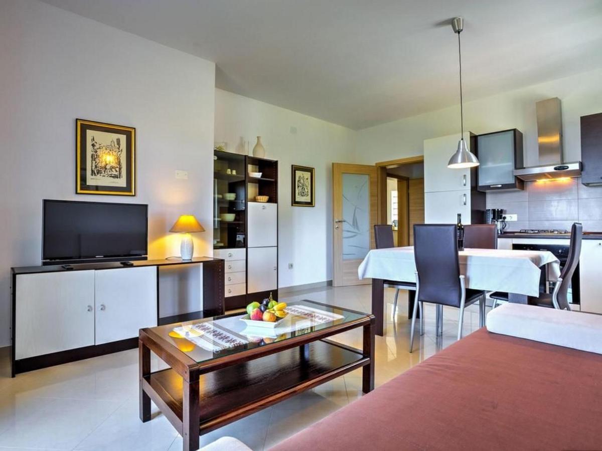Apartments Villa Tara 布鲁赛吉 外观 照片